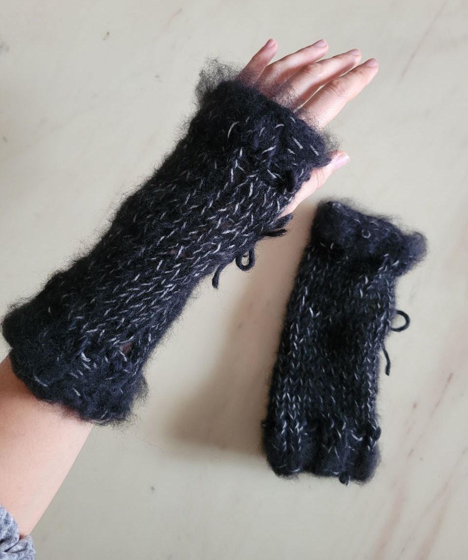 photo_5796659520099519919_y